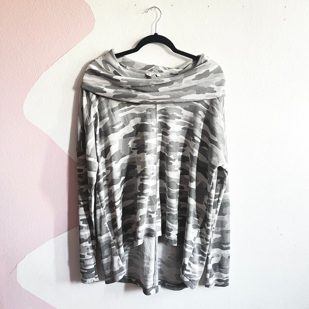 Lucky Brand Waffle Knit Thermal Top Camo Cowl Neck‎ Pullover Casual Boho